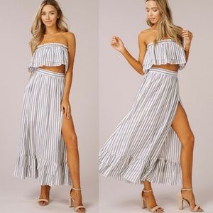 NEW***Pinstriped 2 piece ruffle skirt set